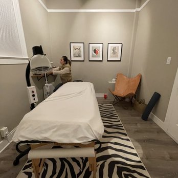 Little Pin Acupuncture - Treatment room - Acupuncture Near Me - San Francisco, California Little Pin Acupuncture - Treatment room - Acupuncture Near Me - San Francisco, California