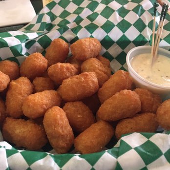 Kelly's Bleachers - Nice curds - Sports Bars Near Me - Milwaukee, Wisconsin