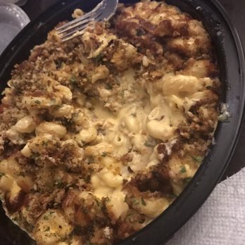 Karvers Grille - Mac and cheese with pulled pork - American Near Me - Holbrook, New York