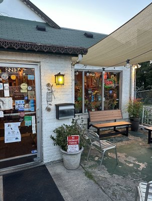 The Smiling Elephant by null