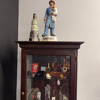 Strike The Box Pipes and Cigars - Lounges Near Me - Rockford, Illinois Strike The Box Pipes and Cigars - Lounges Near Me - Rockford, Illinois