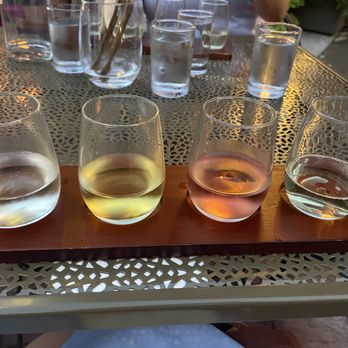 Vinifera - Wine flight - Beer, Wine & Spirits Near Me - Geneva, New York