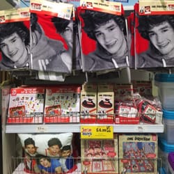 Home Bargains - One Direction towels