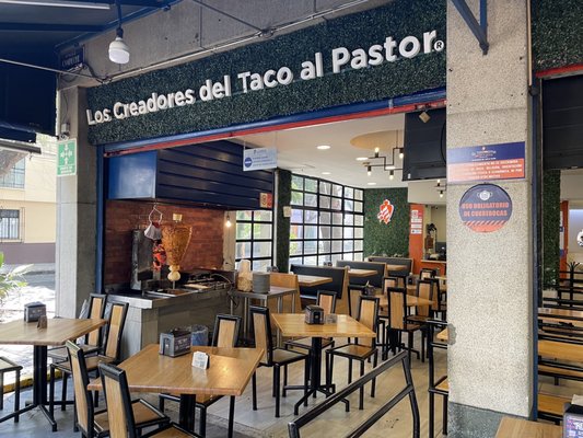 El Tizoncito, Creadores del Taco al Pastor by null