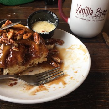 Vanilla Bean - Two Harbors - Roll - Breakfast & Brunch Near Me - Two Harbors, Minnesota Vanilla Bean - Two Harbors - Roll - Breakfast & Brunch Near Me - Two Harbors, Minnesota