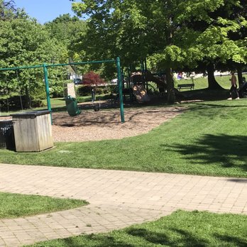 Simcoe Park - Parks Near Me - Niagara-on-the-Lake, Ontario Simcoe Park - Parks Near Me - Niagara-on-the-Lake, Ontario