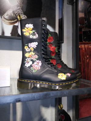 Dr. Martens Bedford Ave. by null