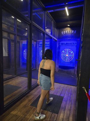 Dueling Axes Las Vegas | Axe Throwing Bar by null