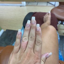 Full set with clear glitter polish Full set with clear glitter polish