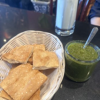 DeAfghanan Cuisine - Afghan Bread with Cilantro Chutney - Afghan Near Me - Fremont, California DeAfghanan Cuisine - Afghan Bread with Cilantro Chutney - Afghan Near Me - Fremont, California