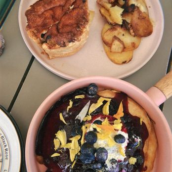 Sugar and Scribe  - Blueberry Love Pancakes, Chicken a la king puff - Bakeries Near Me - La Jolla, California