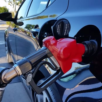 Costco Gasoline - Best time to fuel up at Costco gas is in the mornings. Drive right up and pump. Worst time is during lunch. - Gas Stations Near Me - Carlsbad, California Costco Gasoline - Best time to fuel up at Costco gas is in the mornings. Drive right up and pump. Worst time is during lunch. - Gas Stations Near Me - Carlsbad, California