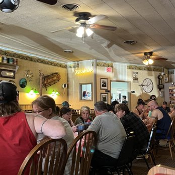 Clockers Cafe - American Near Me - Branson, Missouri