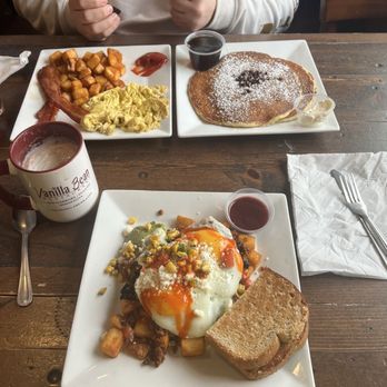 Vanilla Bean - Two Harbors - Breakfast & Brunch Near Me - Two Harbors, Minnesota