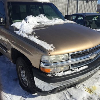 Chicos Towing Service - We junk cars - Towing Near Me - Milwaukee, Wisconsin