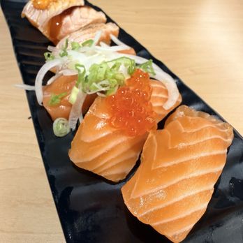Waka Sakura - Conveyor Belt Sushi Near Me - Gardena, California Waka Sakura - Conveyor Belt Sushi Near Me - Gardena, California