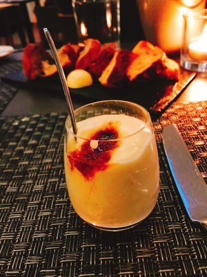 Tančící dům - Ginger & Fred Restaurant by null