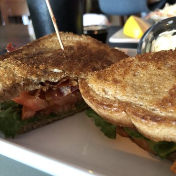 Quahog Republic Dive Bar - BLT Sandwich - New American Near Me - Falmouth, Massachusetts