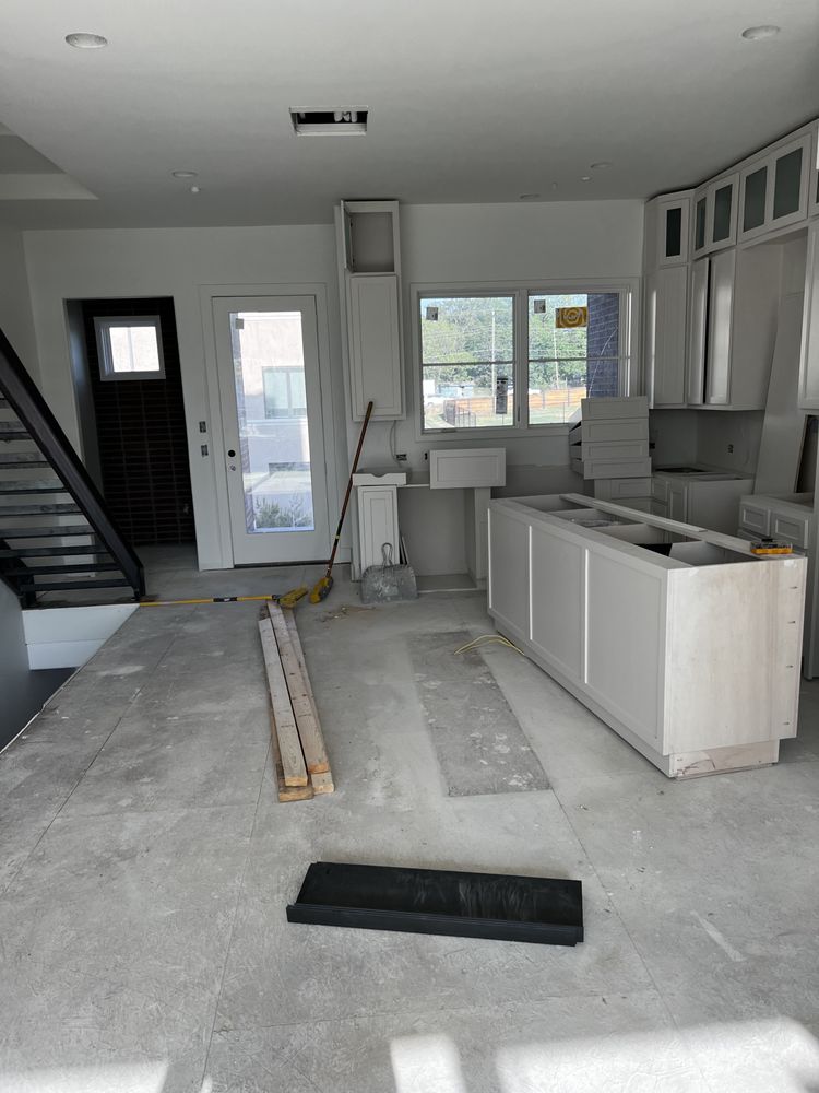 Slide of Sun Life Construction