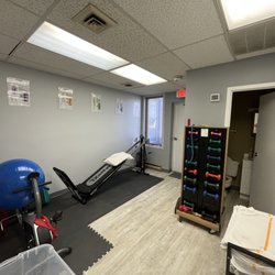 Frederick Physical Therapy - Our gym