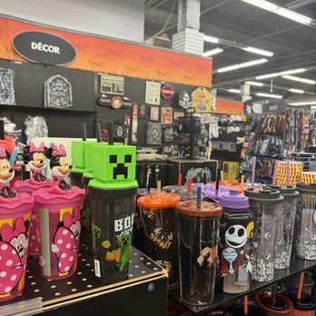 Spirit Halloween - Halloween cups - Costumes Near Me - Aiea, Hawaii Spirit Halloween - Halloween cups - Costumes Near Me - Aiea, Hawaii