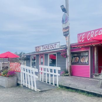 Ed's Take Out - the outside of an ice cream shop - American Near Me - Digby, Nova Scotia