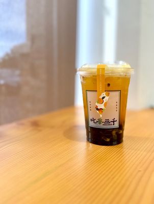 CHICHA San Chen 吃茶三千 by null