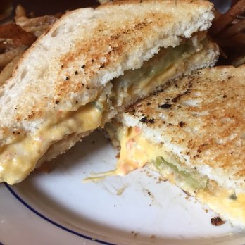 128 Pecan - Fried green tomato and pimento grilled cheese - New American Near Me - Abingdon, Virginia 128 Pecan - Fried green tomato and pimento grilled cheese - New American Near Me - Abingdon, Virginia