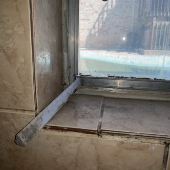 Knaack Properties - Shower window - Property Management Near Me - Kansas City, Missouri Knaack Properties - Shower window - Property Management Near Me - Kansas City, Missouri