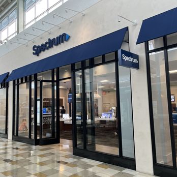 Spectrum - Nice store in Brandon Mall-for your phone/internet/cable needs. In and out in seconds. Yay! July 2026 - Internet Service Providers Near Me - Brandon, Florida Spectrum - Nice store in Brandon Mall-for your phone/internet/cable needs. In and out in seconds. Yay! July 2026 - Internet Service Providers Near Me - Brandon, Florida