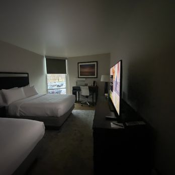 Delamar - Hotels Near Me - Traverse City, Michigan