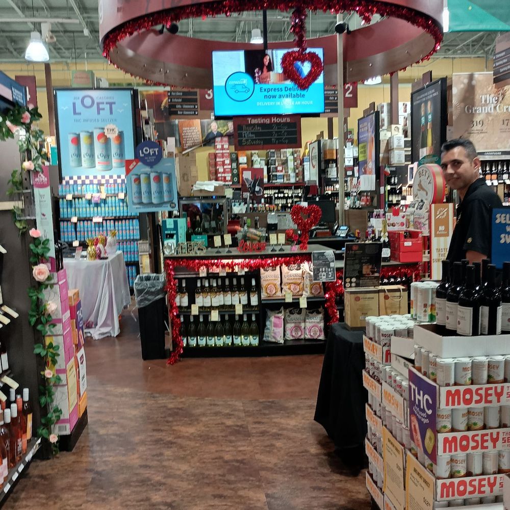 Total Wine & More - Tasting area - Beer, Wine & Spirits Near Me - Pembroke Pines, Florida Total Wine & More - Tasting area - Beer, Wine & Spirits Near Me - Pembroke Pines, Florida