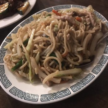Ching Yen - Chicken Chow Mein - Szechuan Near Me - Bakersfield, California