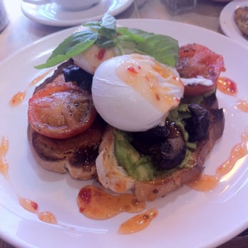 Bill's - British Near Me - Brighton, BNH