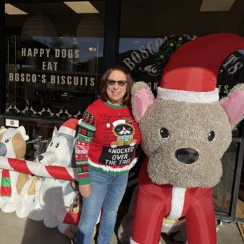 Bosco's Biscuits - Pet Stores Near Me - Carefree, Arizona Bosco's Biscuits - Pet Stores Near Me - Carefree, Arizona