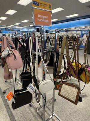 Ross Dress for Less, 2929 W Agua Fria Fwy, Phoenix, AZ 85027, US