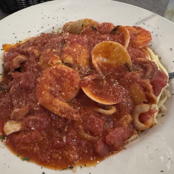 Bella Pasta - Seafood Fra Diavolo - Italian Near Me - Greece, New York