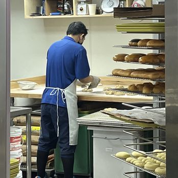 Donut King Hawaii - Time to make the donuts! - Donuts Near Me - Honolulu, Hawaii