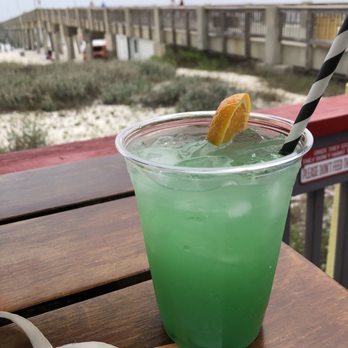 Hook’d Pier Bar & Grill - Pier punch - New American Near Me - Panama City Beach, Florida