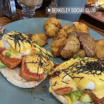 Berkeley Social Club - Ahi Benedict - Breakfast & Brunch Near Me - Berkeley, California