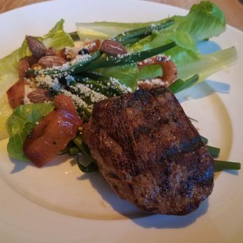 Seasons 52 - Steak salad - New American Near Me - Albuquerque, New Mexico Seasons 52 - Steak salad - New American Near Me - Albuquerque, New Mexico