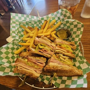 Fairway Cafe - Green Jacket Club - Cafes Near Me - San Diego, California Fairway Cafe - Green Jacket Club - Cafes Near Me - San Diego, California