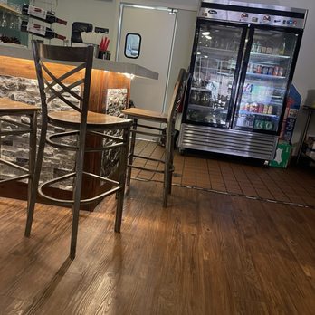 Cuba Bella Cafe - Dining area - Cuban Near Me - Carrollton, Texas