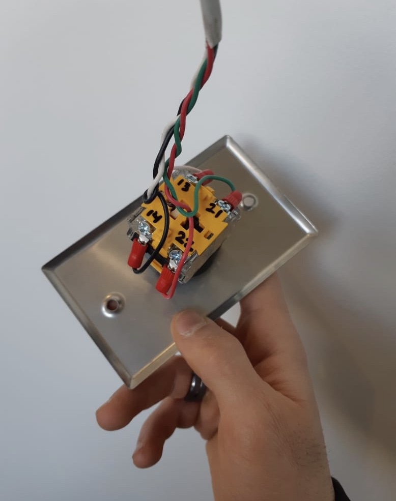 Slide of Valiant Construction