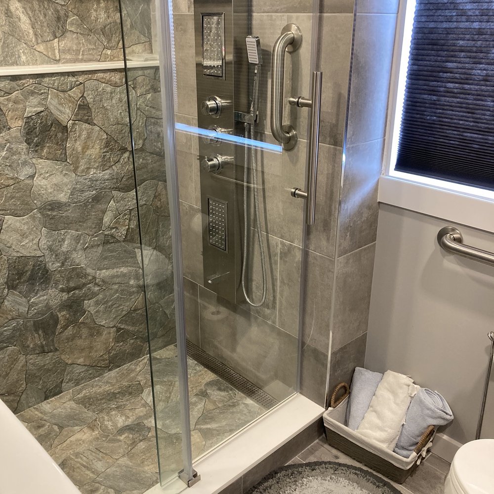 Casile Novelli General Contractor - a bathroom - General Contractors Near Me Casile Novelli General Contractor - a bathroom - General Contractors Near Me