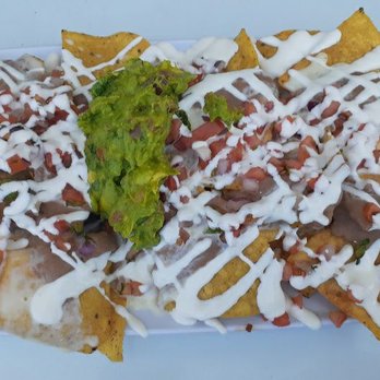 Taco Maya - Vegetarian Nachos - Mexican Near Me - Bloomingdale, Illinois Taco Maya - Vegetarian Nachos - Mexican Near Me - Bloomingdale, Illinois