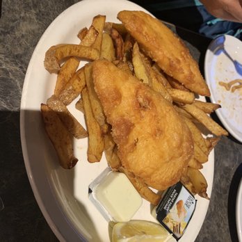 Loulou's Breakfast & Pizzeria - Fish and chips - Burgers Near Me - Jasper, Alberta Loulou's Breakfast & Pizzeria - Fish and chips - Burgers Near Me - Jasper, Alberta