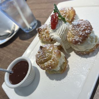Del Ray Cafe - Choux with vanilla ice cream - French Near Me - Alexandria, Virginia