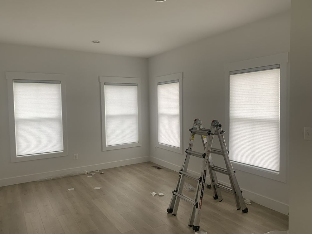 Slide of Ali Handyman