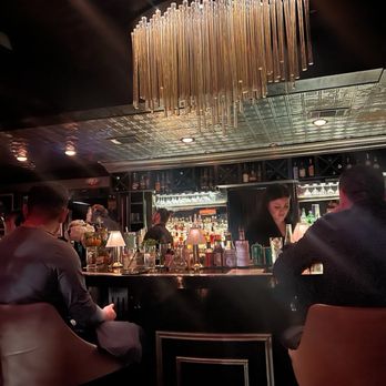 BOWEN HOUSE - Updated October 2024 - 442 Photos & 425 Reviews - 2614